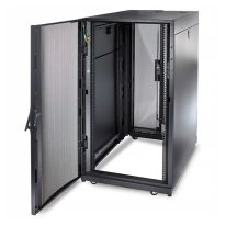 Rack APC 19" NetShelter SX 24U AR3104 1